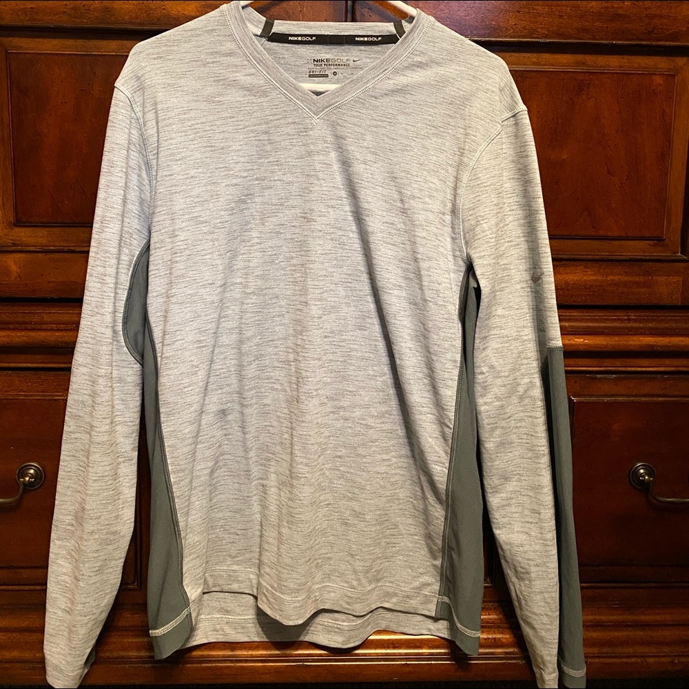 Men’s Nike long sleeve shirt